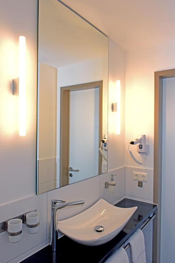 Der Eichenhof Hotel Hellwege Buitenkant foto